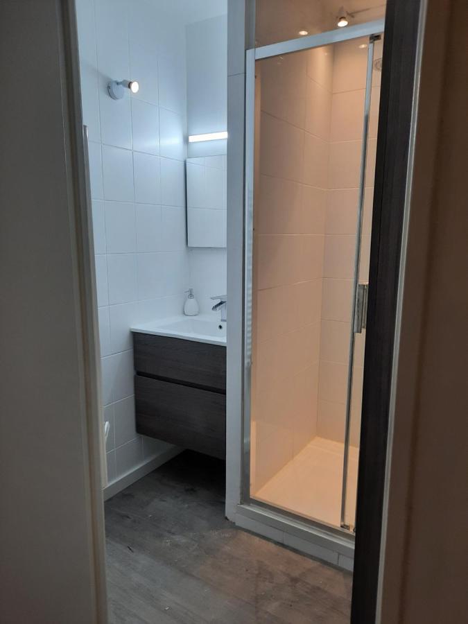 4-Star Beachfront Appartment- Sea View Cannes Extérieur photo